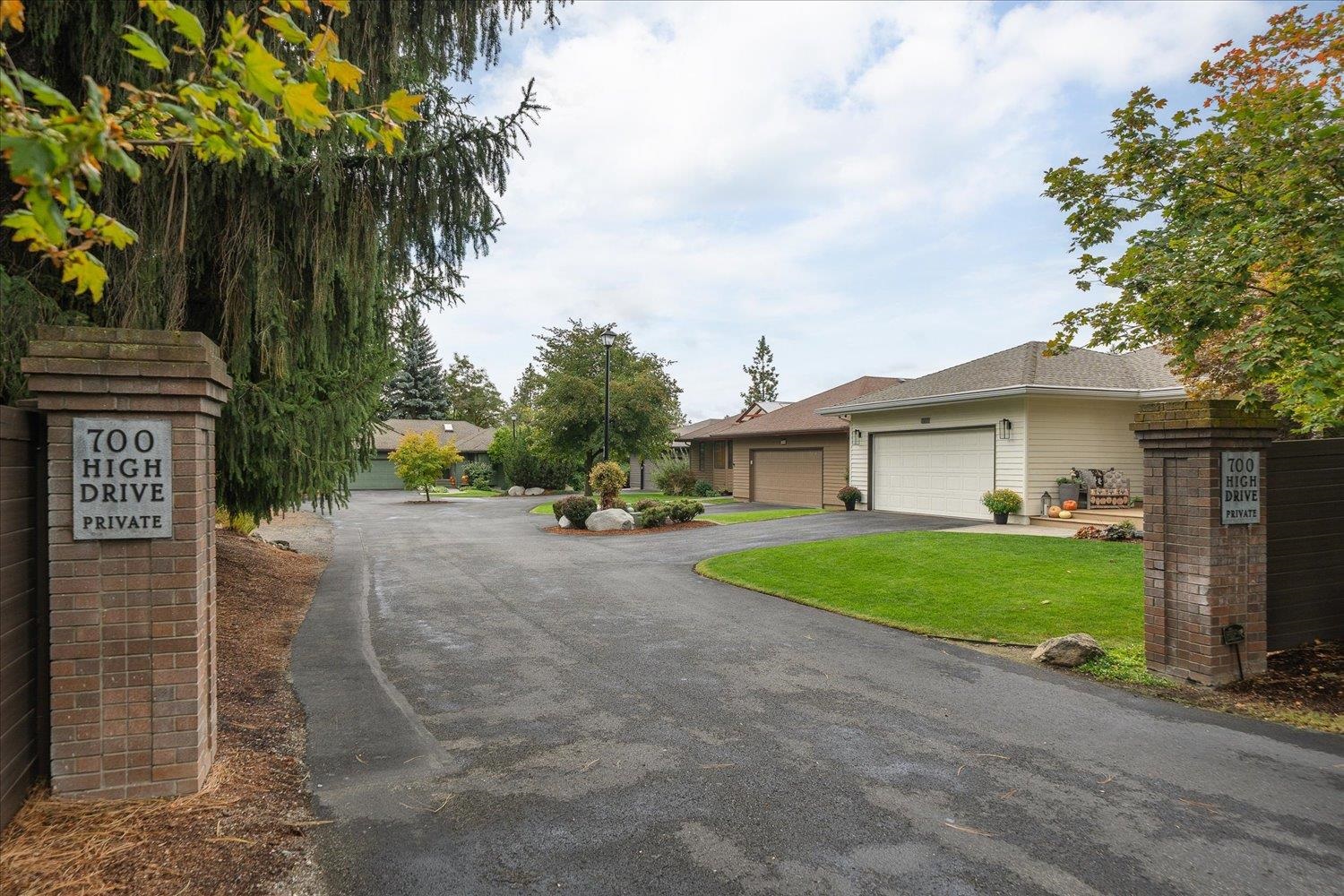 Spokane, Washington, 99203, United States, 3 Bedrooms Bedrooms, ,3 BathroomsBathrooms,Residential,For Sale,1978523