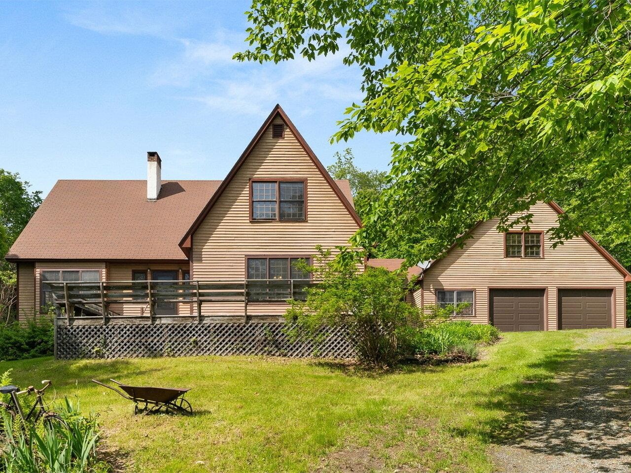 Randolph, Vermont, 05060-9095, United States, 4 Bedrooms Bedrooms, ,2 BathroomsBathrooms,Residential,For Sale,1925913