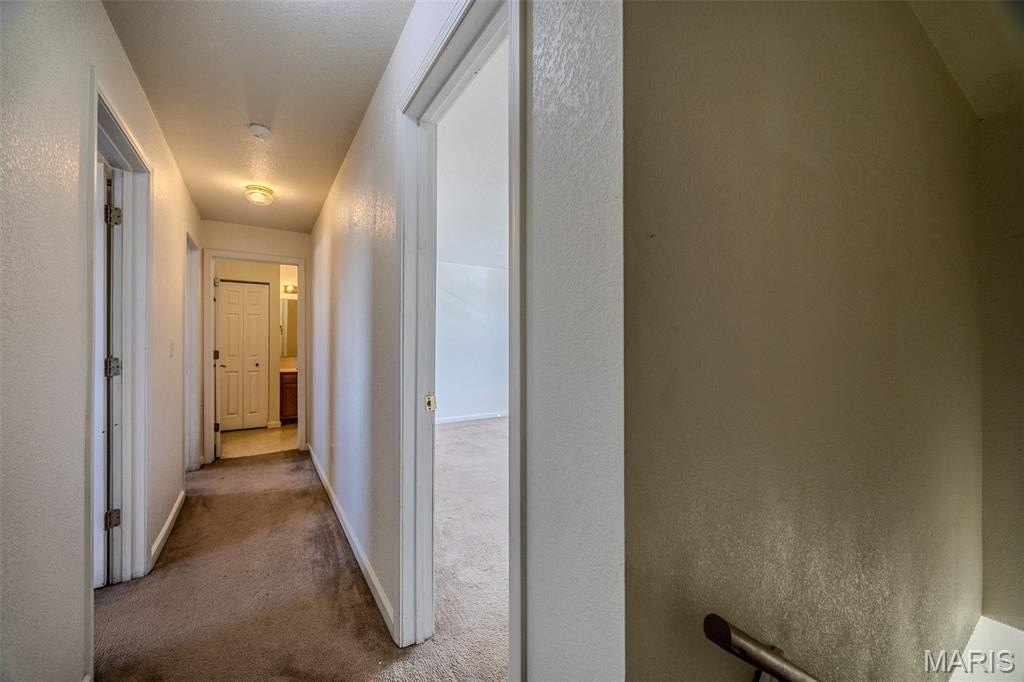 Lebanon, Missouri, 65536, United States, ,Residential,For Sale,1990490