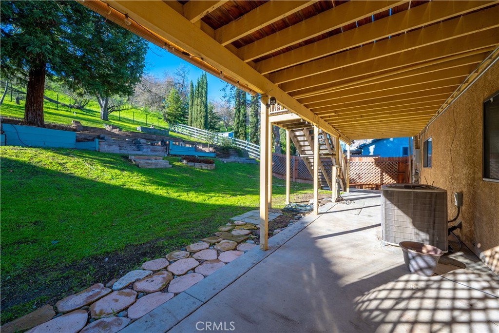 Paso Robles, California, 93446, United States, 5 Bedrooms Bedrooms, ,2 BathroomsBathrooms,Residential,For Sale,2010714