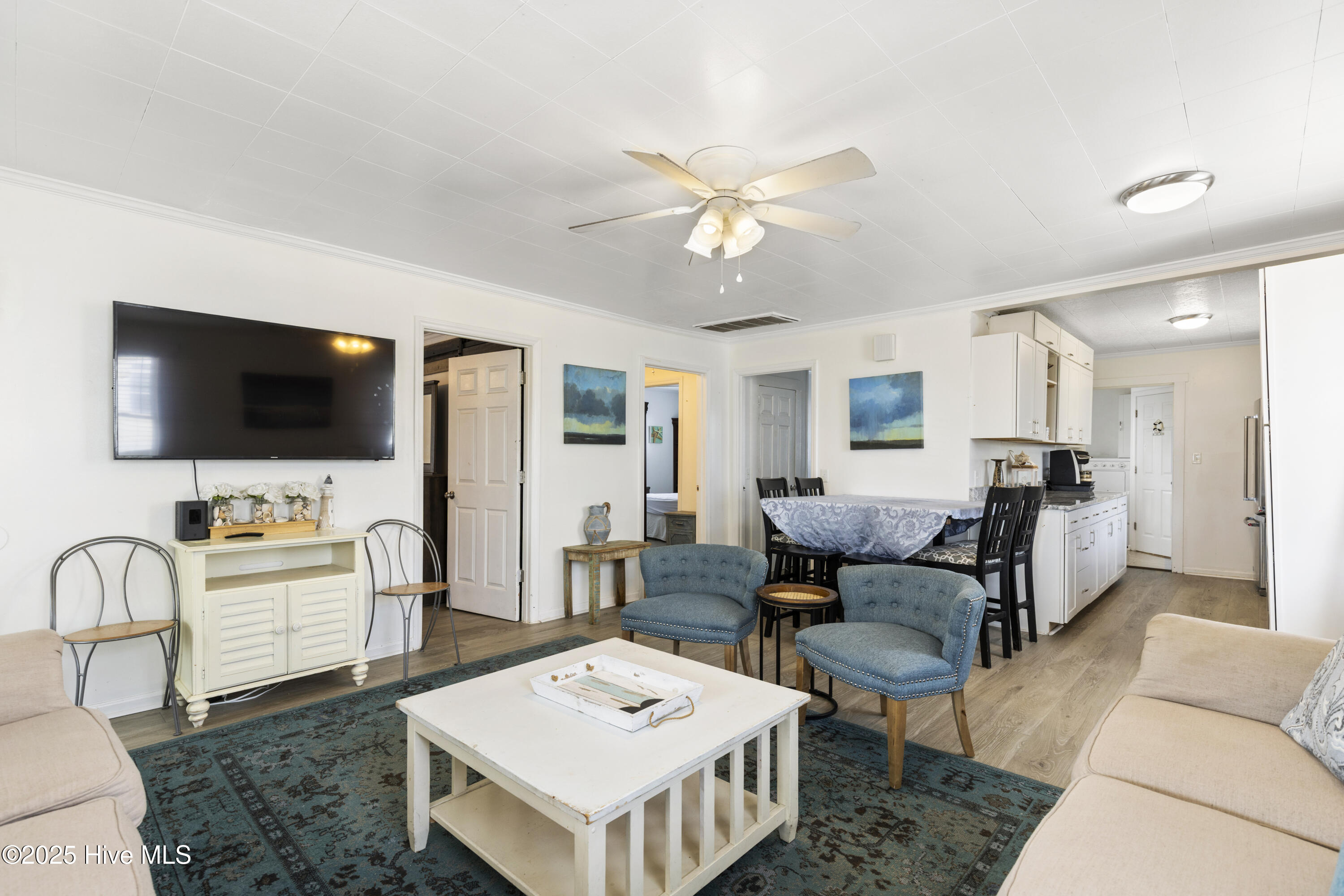 Carolina Beach, North Carolina, 28428, United States, 3 Bedrooms Bedrooms, ,2 BathroomsBathrooms,Residential,For Sale,1837504