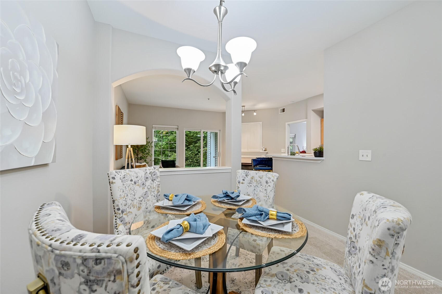 Bothell, Washington, 98011, United States, 2 Bedrooms Bedrooms, ,1 BathroomBathrooms,Residential,For Sale,1933100