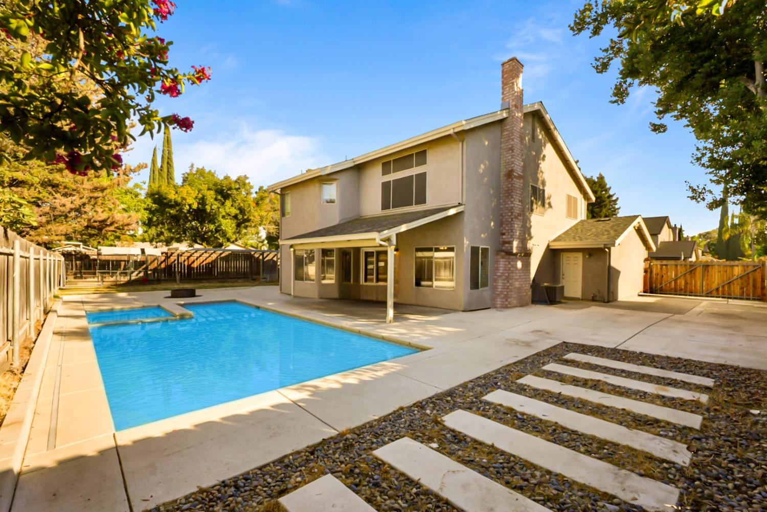 Modesto, California, 95355, United States, 4 Bedrooms Bedrooms, ,3 BathroomsBathrooms,Residential,For Sale,1981572