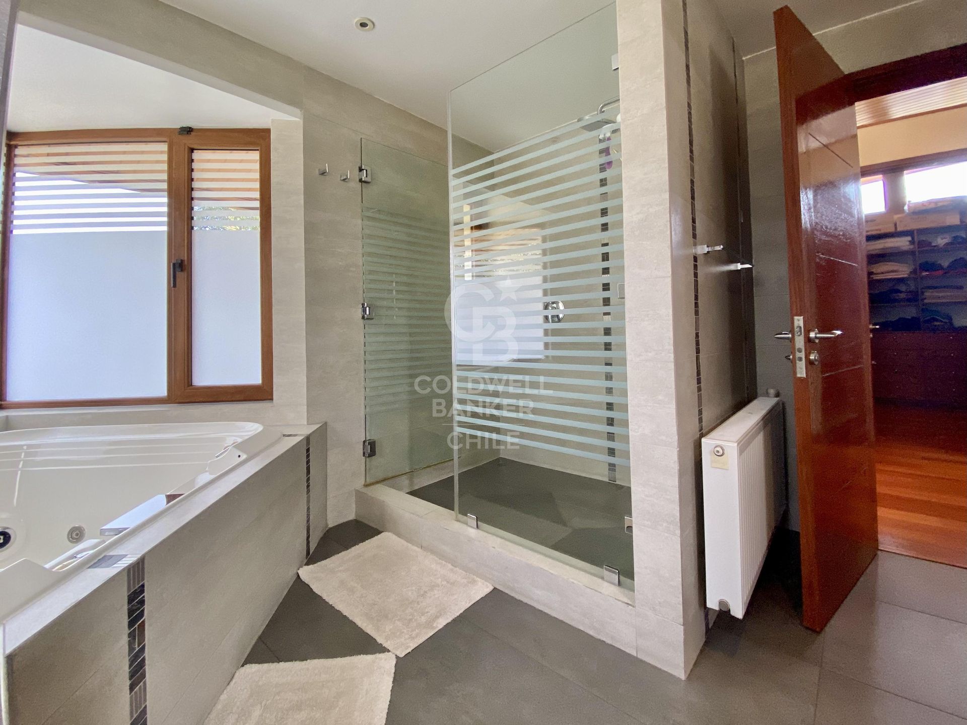 Colina, Chile, 4 Bedrooms Bedrooms, ,5 BathroomsBathrooms,Residential,For Sale,1907533