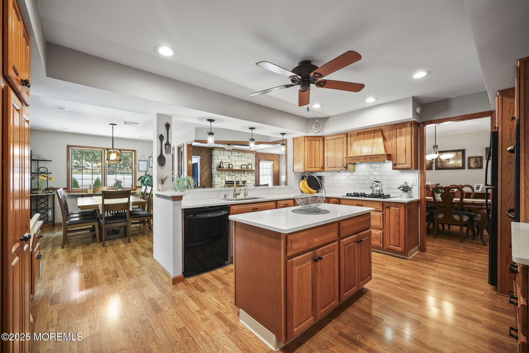 Howell, New Jersey, 07731, United States, 5 Bedrooms Bedrooms, ,3 BathroomsBathrooms,Residential,For Sale,1935979