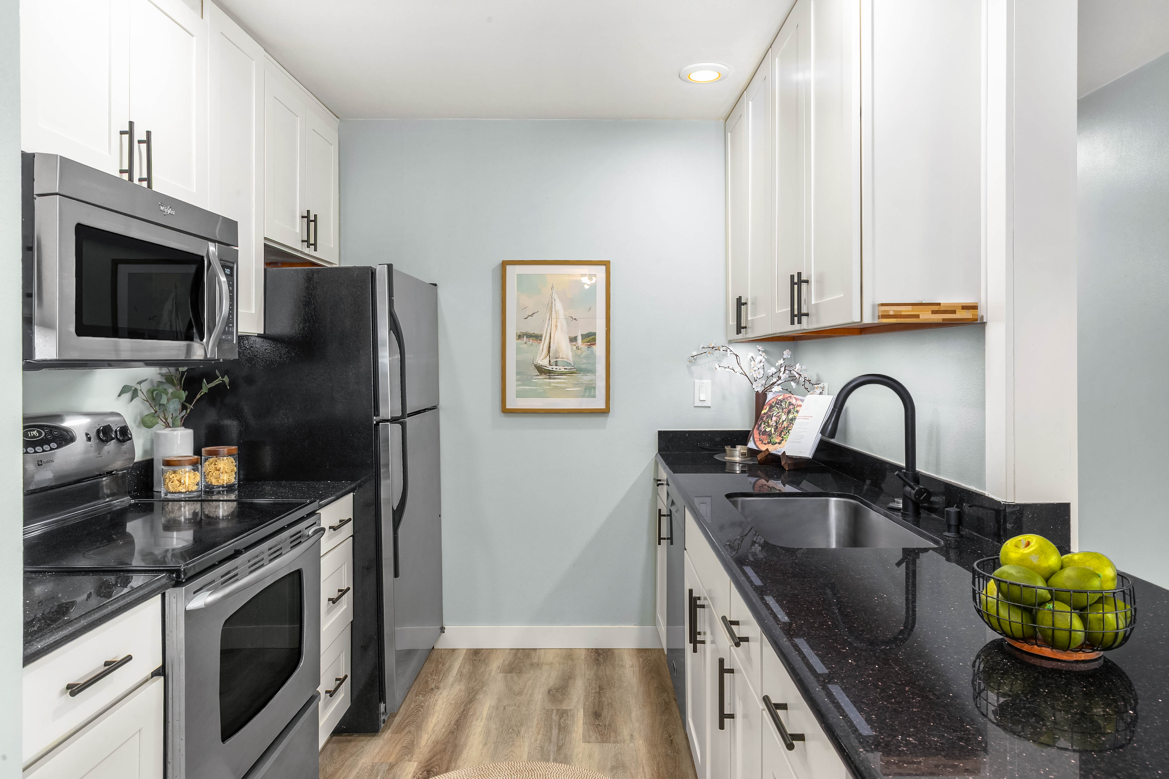  6401 Lake Washington Blvd NE Unit #307, Kirkland, WA 98033 - 物件實景