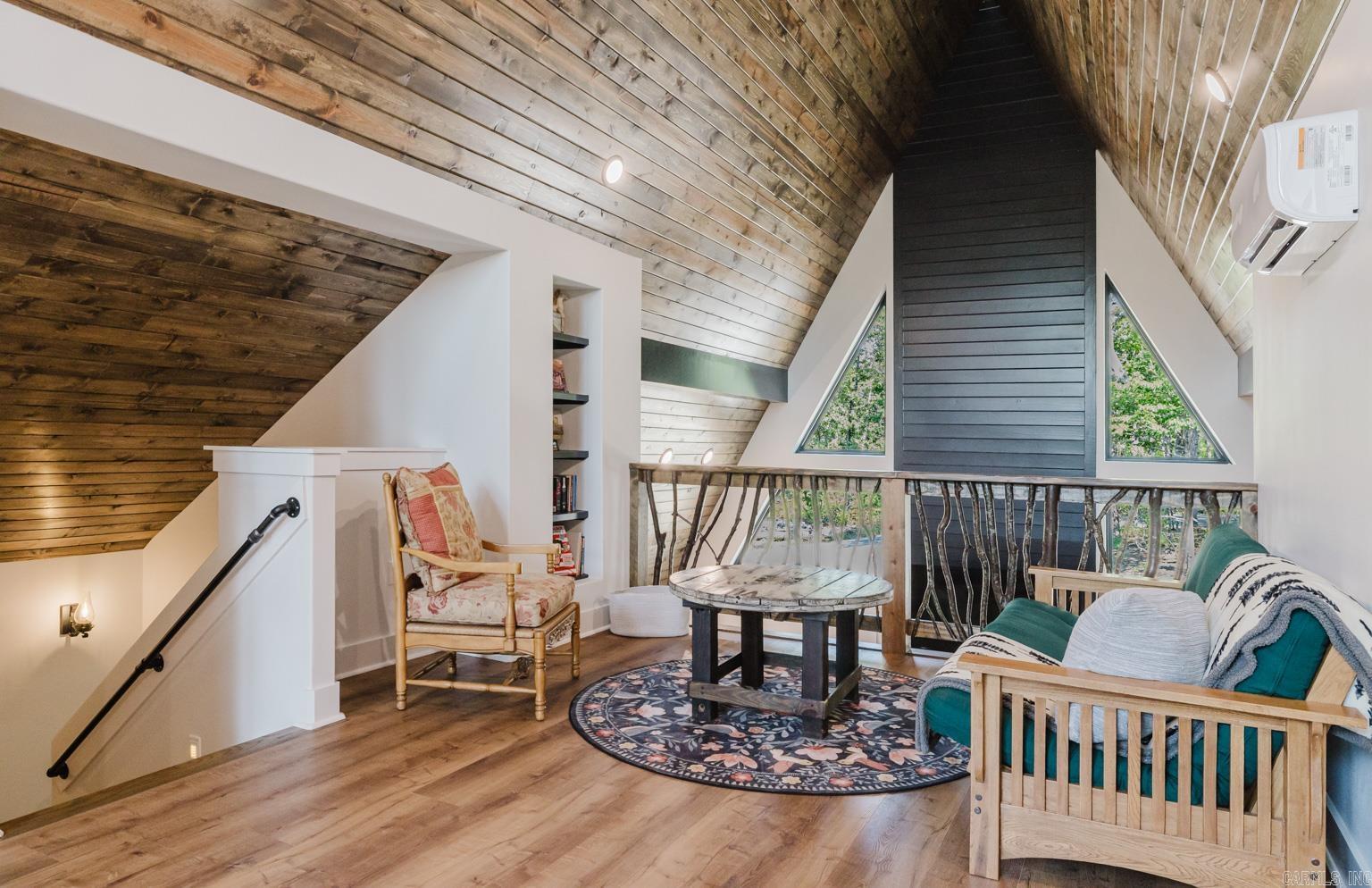 Hot Springs Village, Arkansas, 71909, United States, 3 Bedrooms Bedrooms, ,4 BathroomsBathrooms,Residential,For Sale,1926085