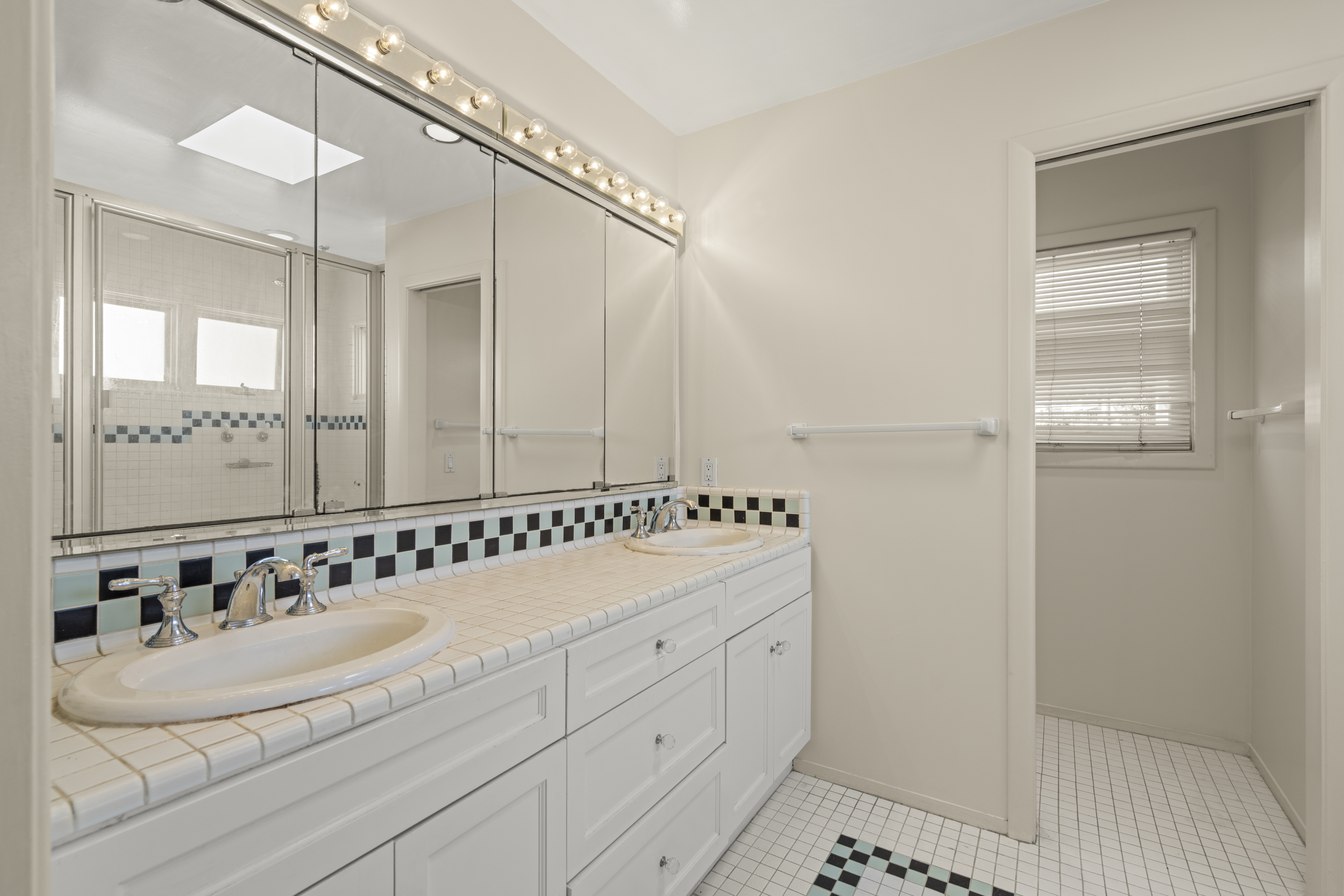  2108 Grandview Avenue, Manhattan Beach, CA 90266 - 物件實景