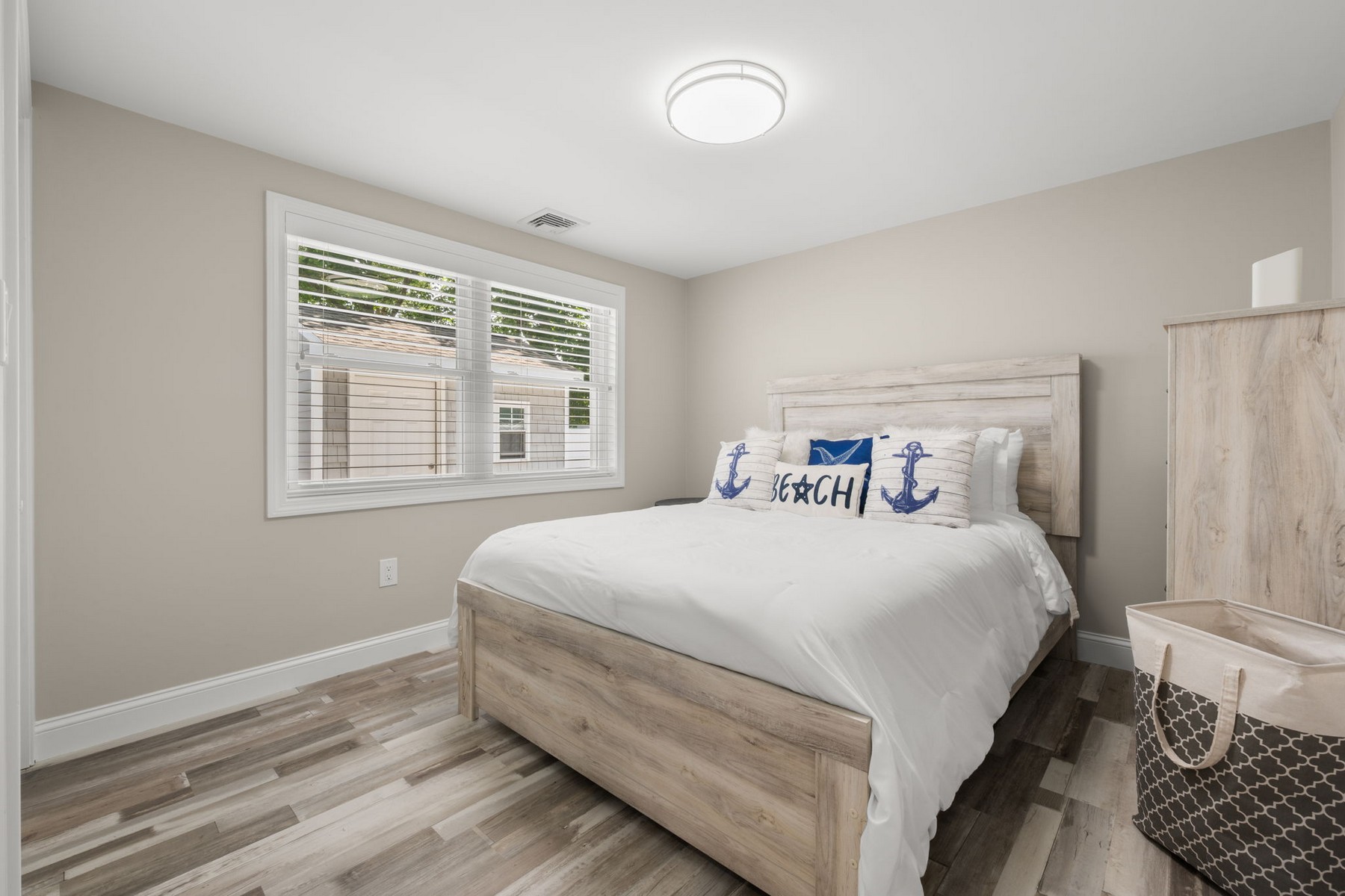  completely remodeled and update contemporary ranch - 物件實景