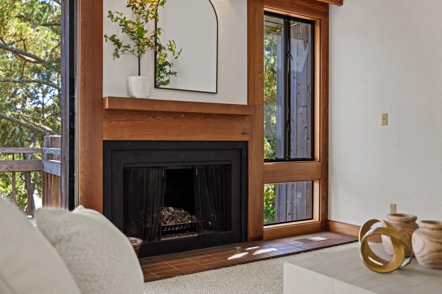 Carmel, California, 93923, United States, 3 Bedrooms Bedrooms, ,2 BathroomsBathrooms,Residential,For Sale,1901917