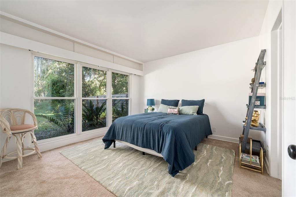 Gainesville, Florida, 32605, United States, 4 Bedrooms Bedrooms, ,3 BathroomsBathrooms,Residential,For Sale,1989463