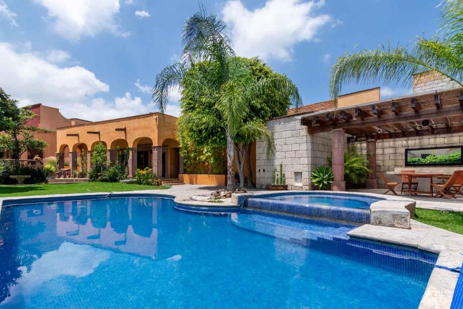 San Miguel de Allende, Guanajuato, 37700, Mexico, 2 Bedrooms Bedrooms, ,2 BathroomsBathrooms,Residential,For Sale,1948873