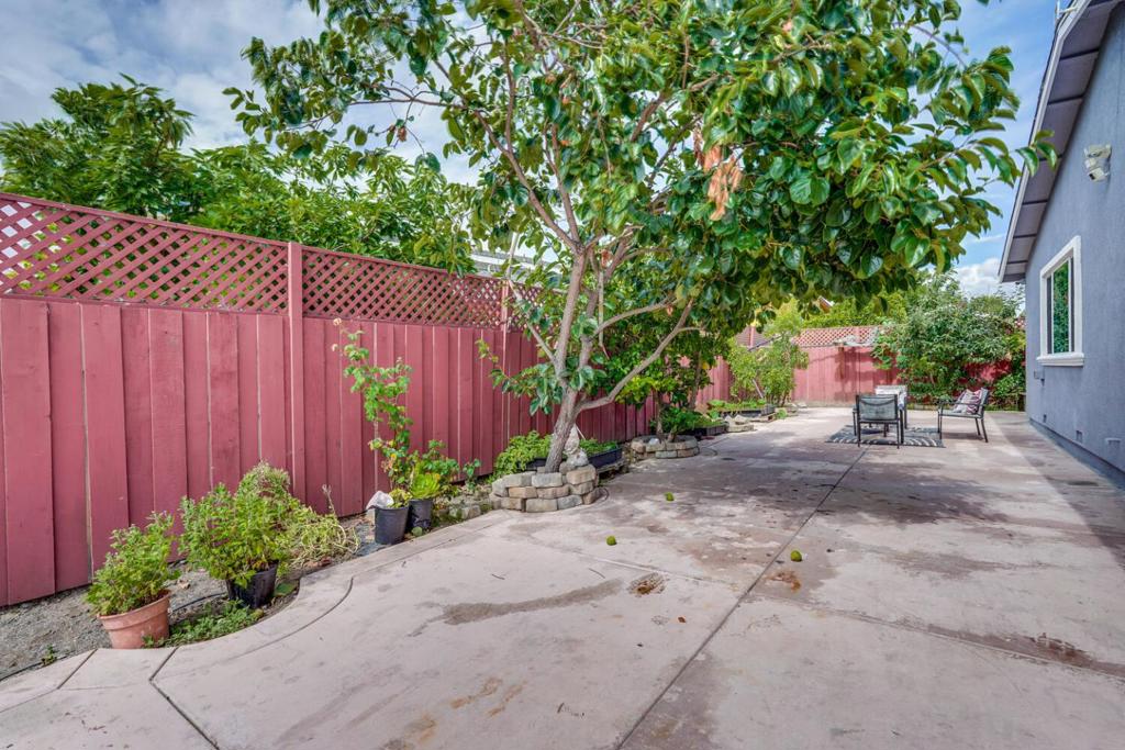 Union City, California, 94587, United States, 4 Bedrooms Bedrooms, ,3 BathroomsBathrooms,Residential,For Sale,1978572