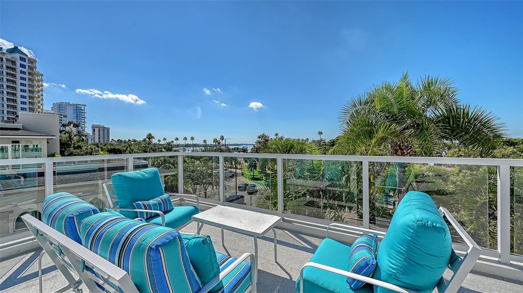 Sarasota, Florida, 34236, United States, 1 Bedroom Bedrooms, ,2 BathroomsBathrooms,Residential,For Sale,1985028