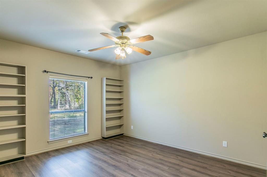 Cedar Hill, Texas, 75104, United States, 3 Bedrooms Bedrooms, ,2 BathroomsBathrooms,Residential,For Sale,2002451