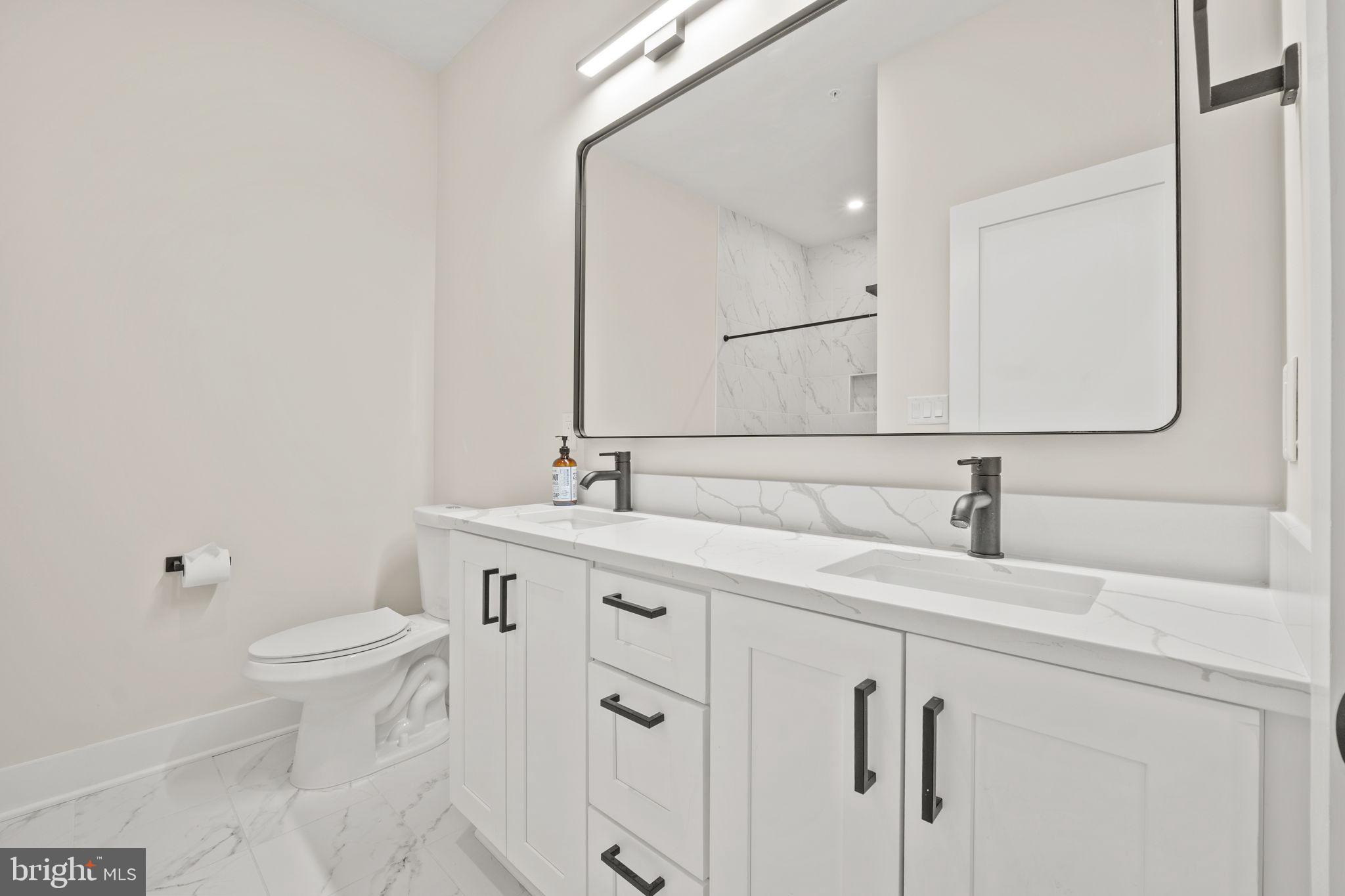 Washington, District of Columbia, 20002, United States, 3 Bedrooms Bedrooms, ,3 BathroomsBathrooms,Residential,For Sale,1928726
