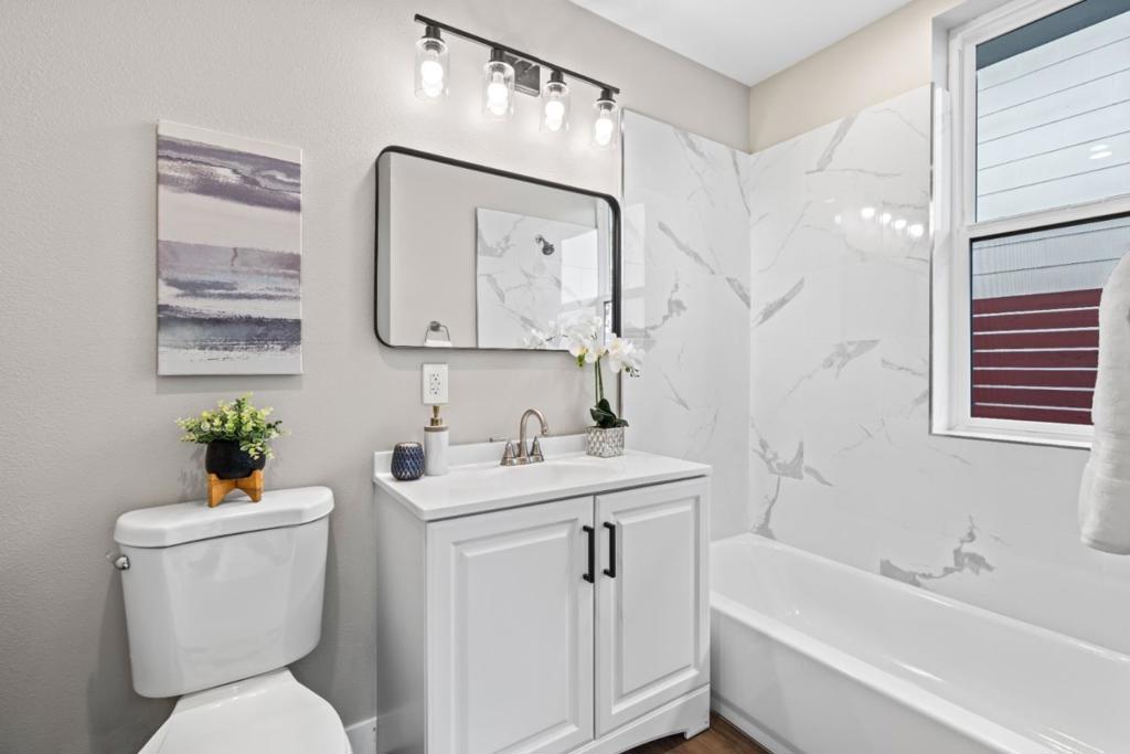 South San Francisco, California, 94080, United States, 4 Bedrooms Bedrooms, ,4 BathroomsBathrooms,Residential,For Sale,2034124