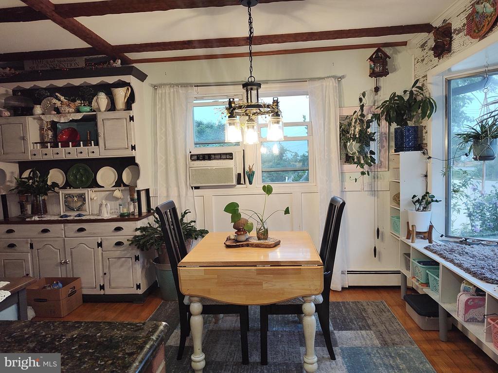 Bayville, New Jersey, 08721, United States, 4 Bedrooms Bedrooms, ,2 BathroomsBathrooms,Residential,For Sale,1837204