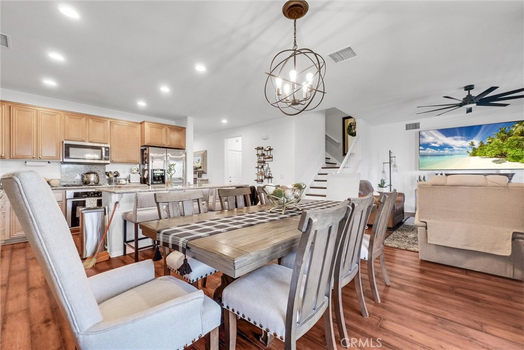Lake Elsinore, California, 92530, United States, 3 Bedrooms Bedrooms, ,3 BathroomsBathrooms,Residential,For Sale,1880934