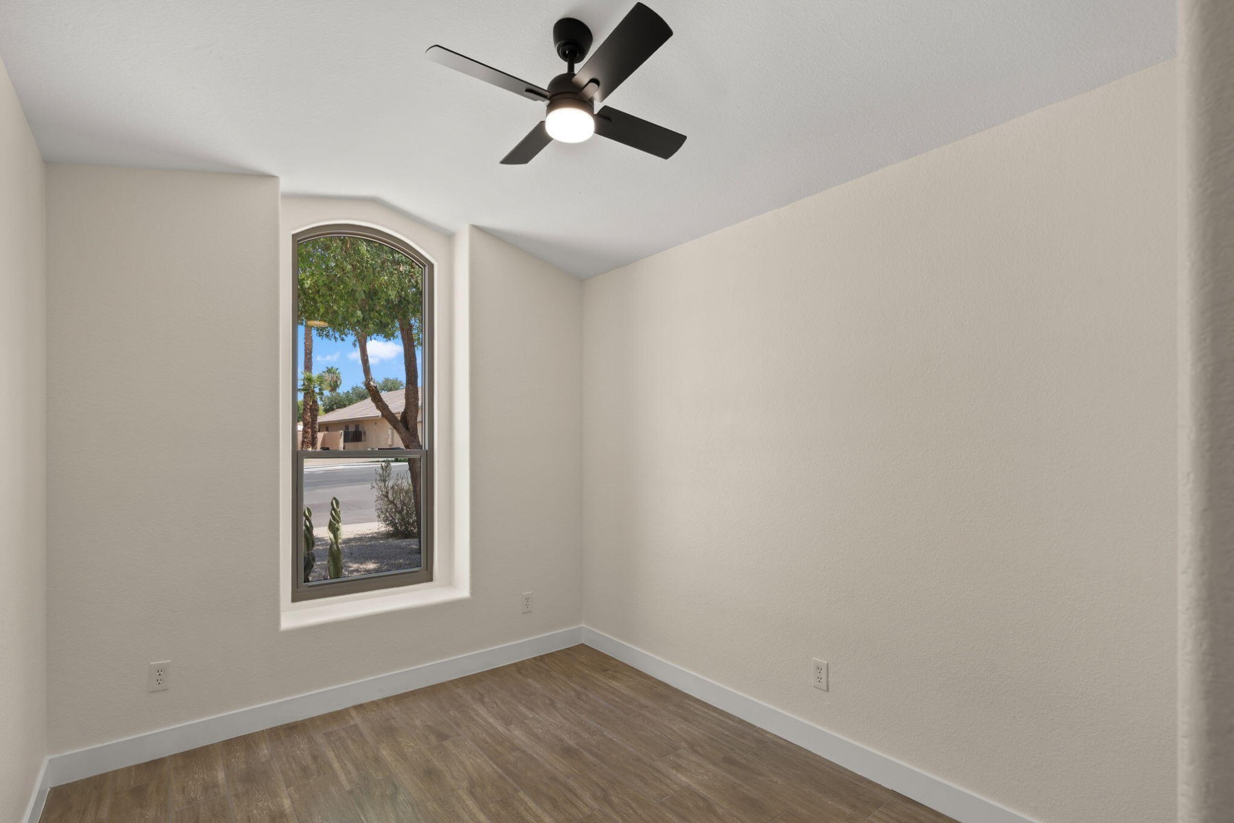  8241 E Portobello Avenue  Mesa, AZ - 物件實景