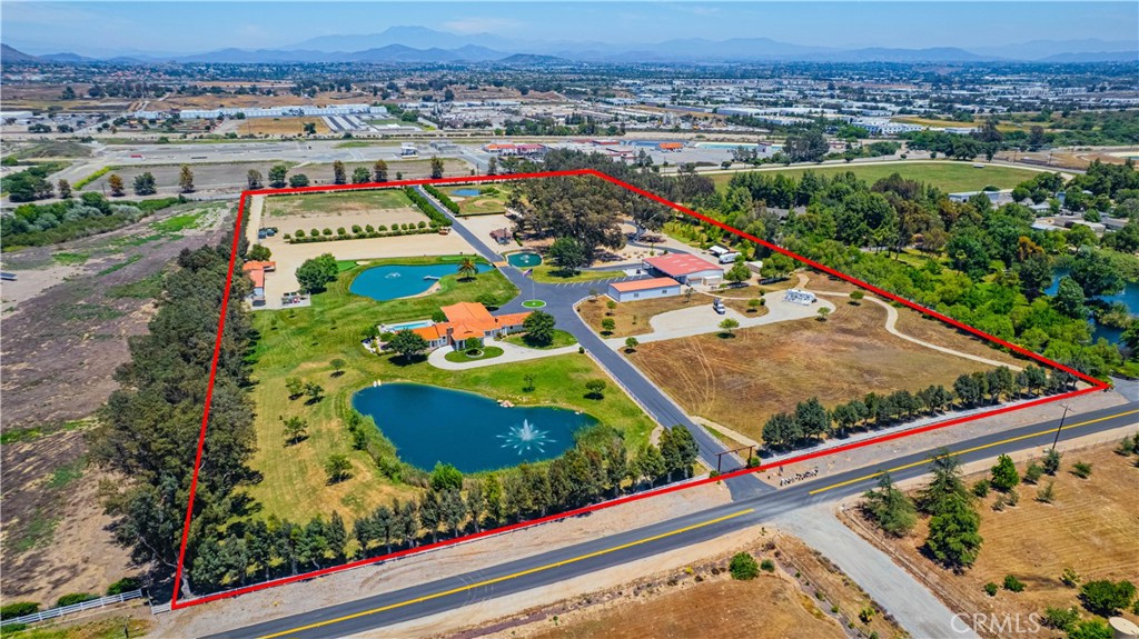 Murrieta, California, 92562, United States, 3 Bedrooms Bedrooms, ,4 BathroomsBathrooms,Residential,For Sale,1847394