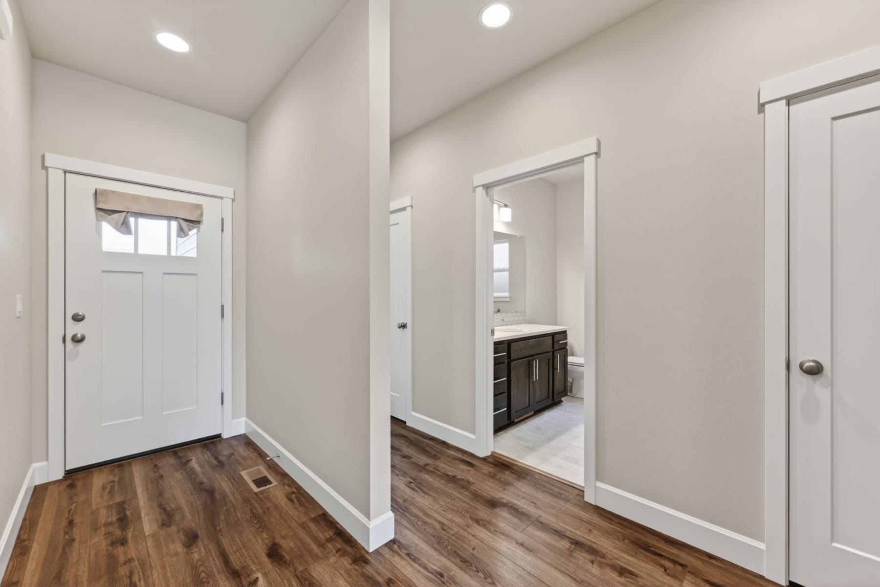  4946 SW Zenith Avenue Redmond, OR 97756 - 物件實景