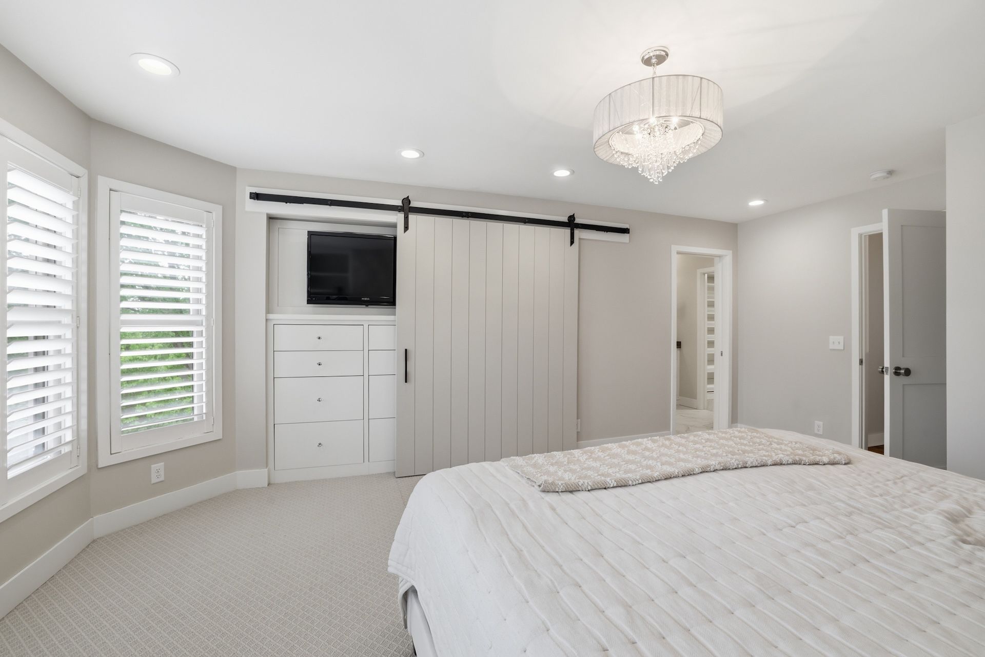  Renovated Townhome with Panoramic Views of Cedar Lake - 物件實景