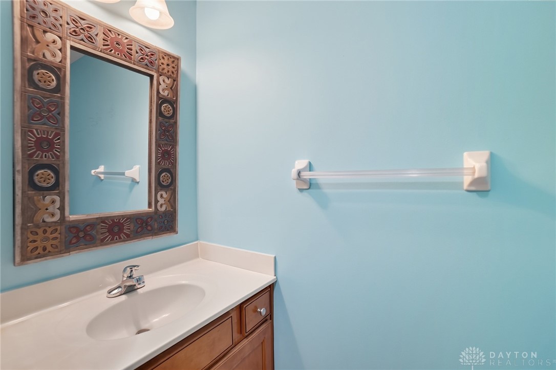 Clearcreek Twp, Ohio, 45458, United States, 4 Bedrooms Bedrooms, ,4 BathroomsBathrooms,Residential,For Sale,1966206