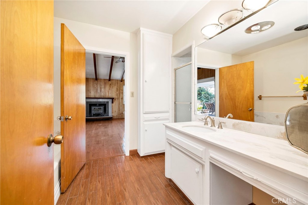 Hemet, California, 92544, United States, 3 Bedrooms Bedrooms, ,2 BathroomsBathrooms,Residential,For Sale,1983070