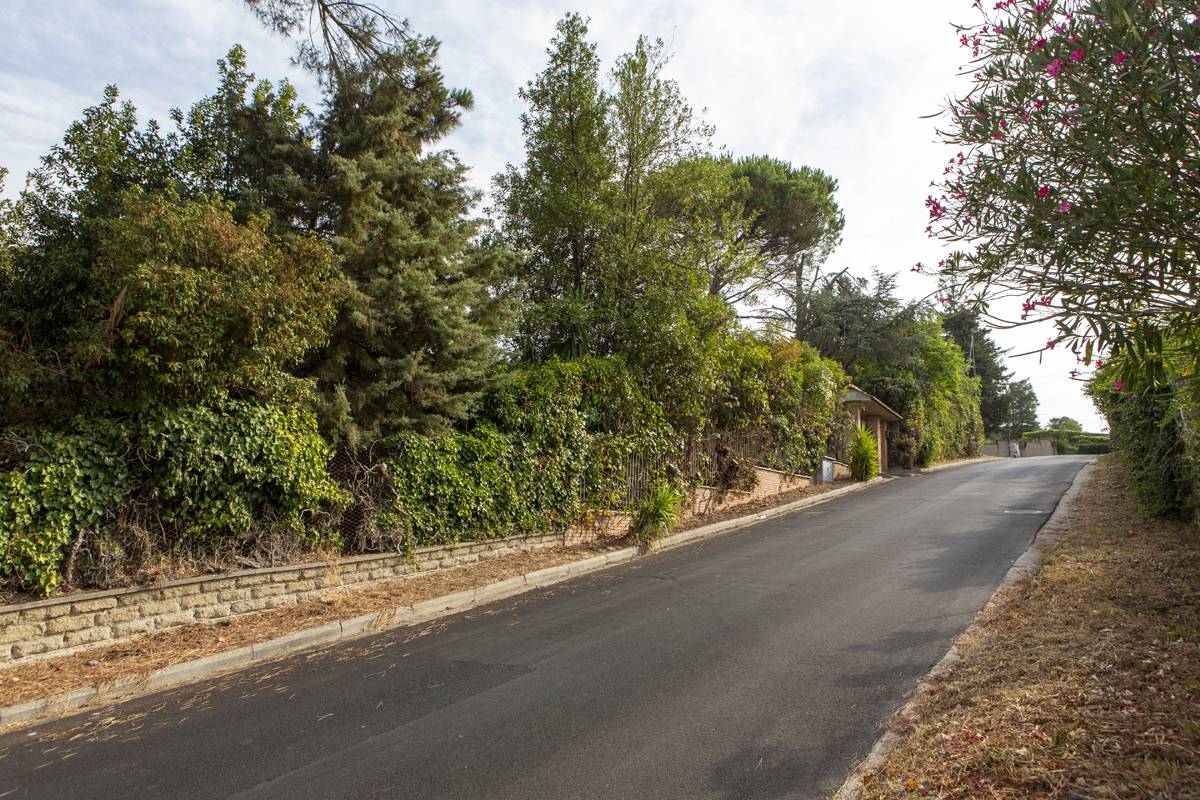 Formello, Roma, 00060, IT, 8 Bedrooms Bedrooms, ,4 BathroomsBathrooms,Residential,For Sale,1947634