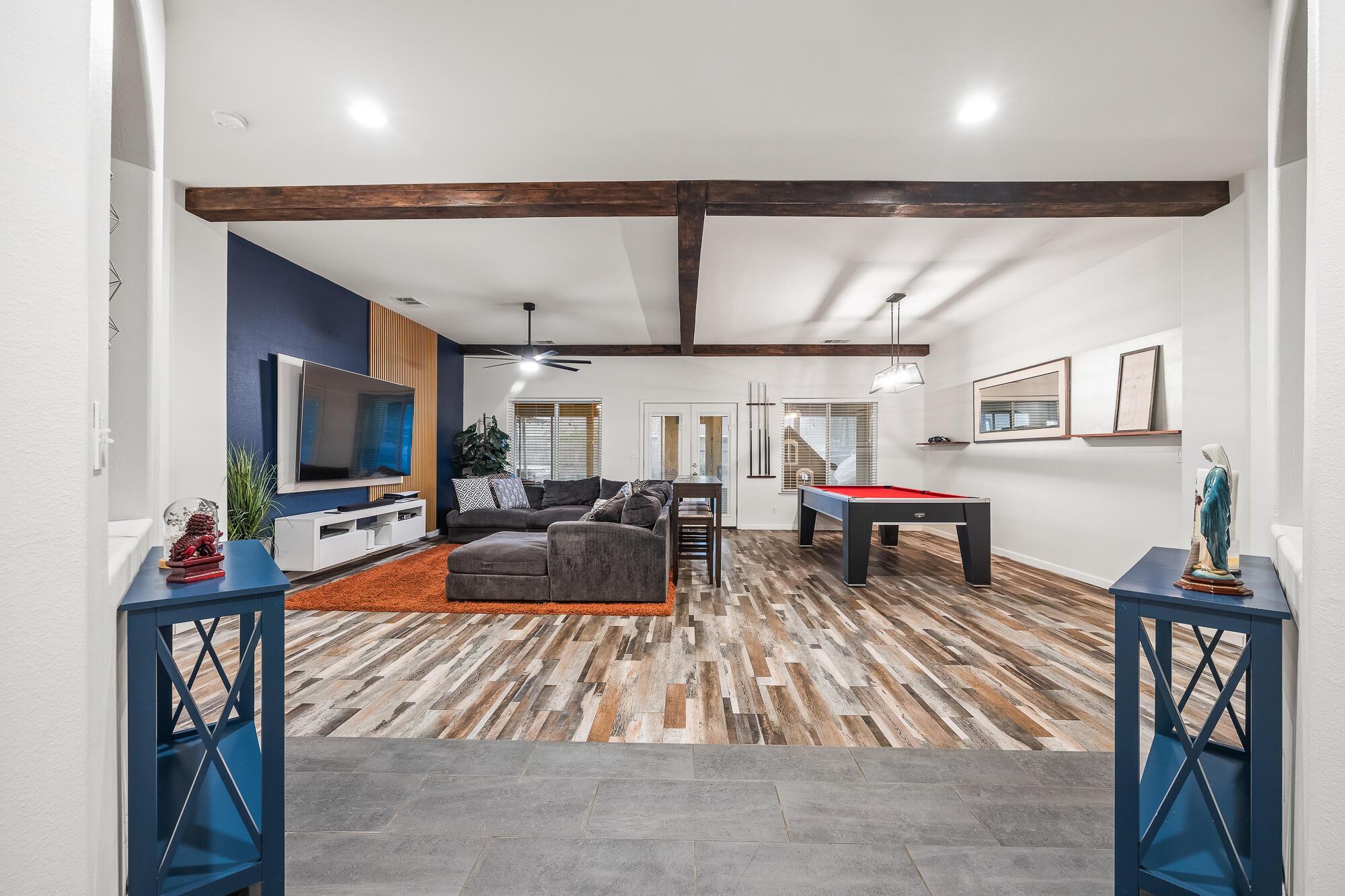 Hanford, California, 93230, United States, 4 Bedrooms Bedrooms, ,3 BathroomsBathrooms,Residential,For Sale,1985647