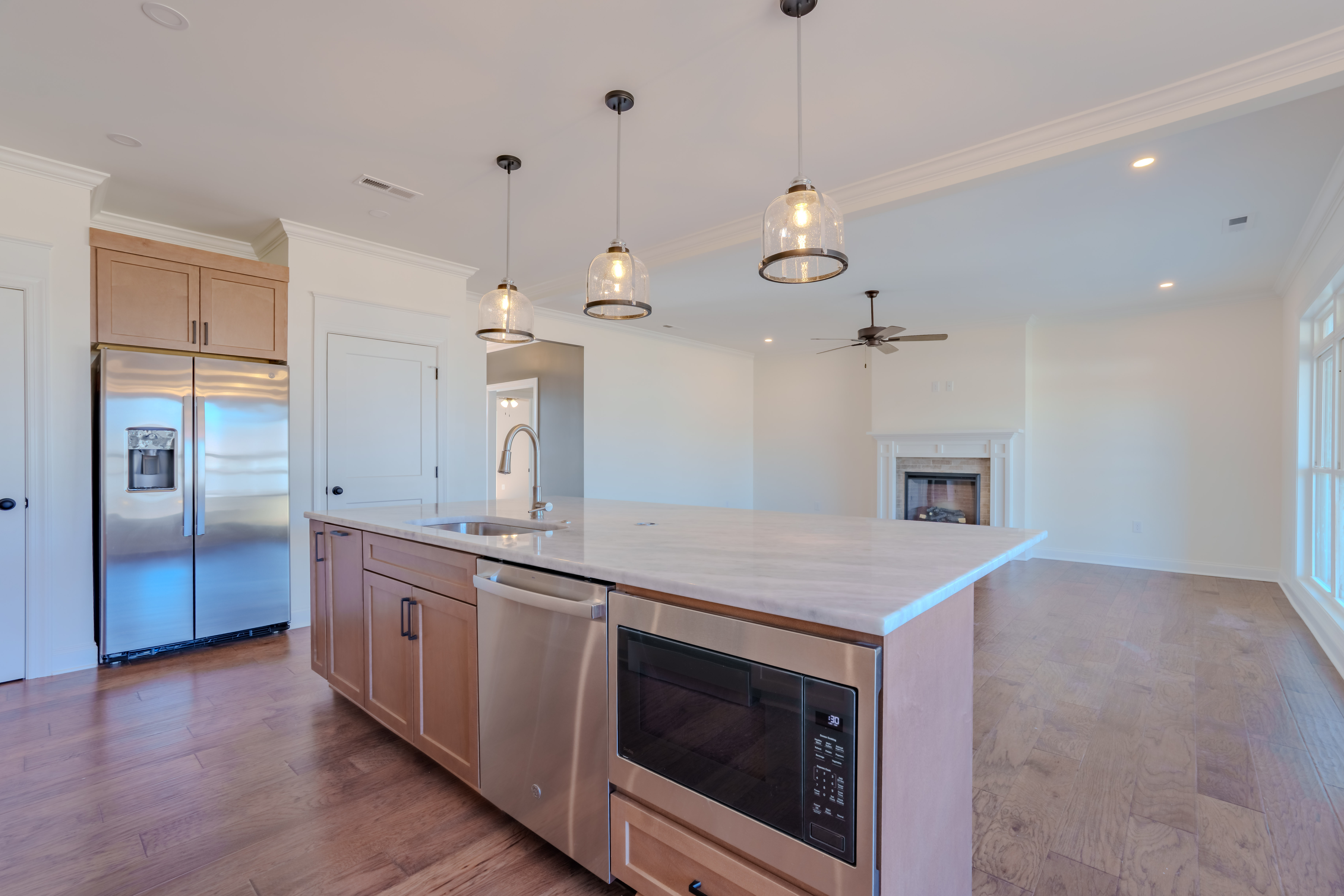 Muscle Shoals, Alabama, 35661, United States, 5 Bedrooms Bedrooms, ,3 BathroomsBathrooms,Residential,For Sale,1977314