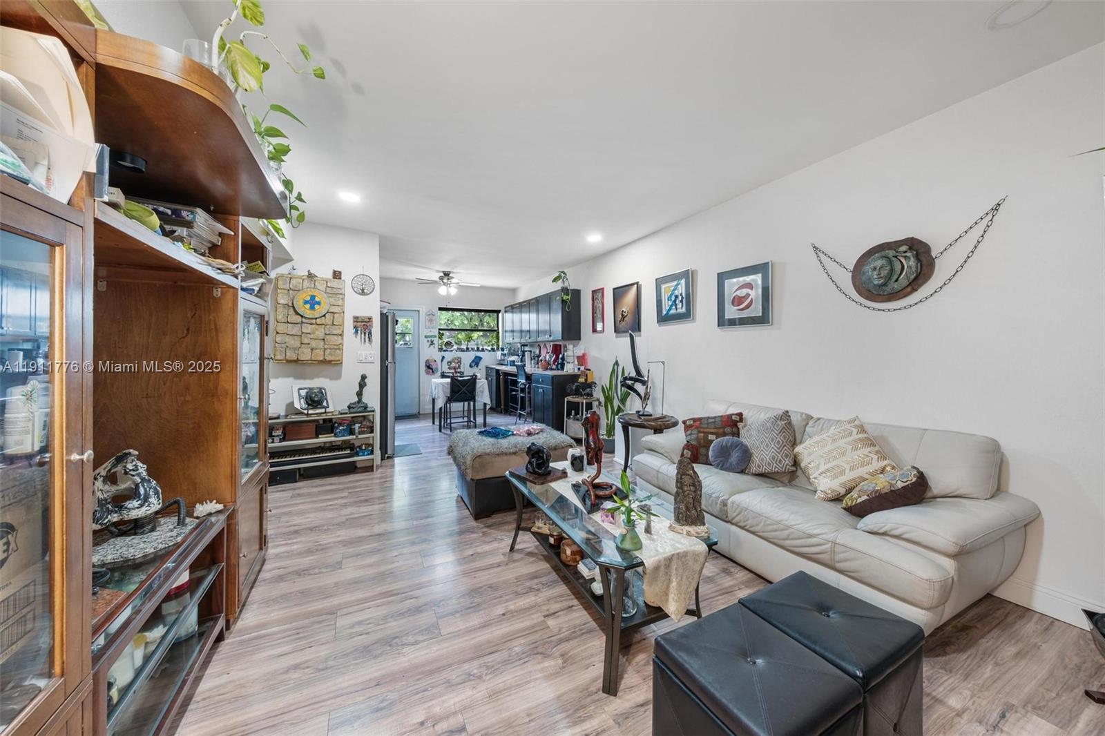 North Miami, Florida, 33168, United States, ,Residential,For Sale,1991833