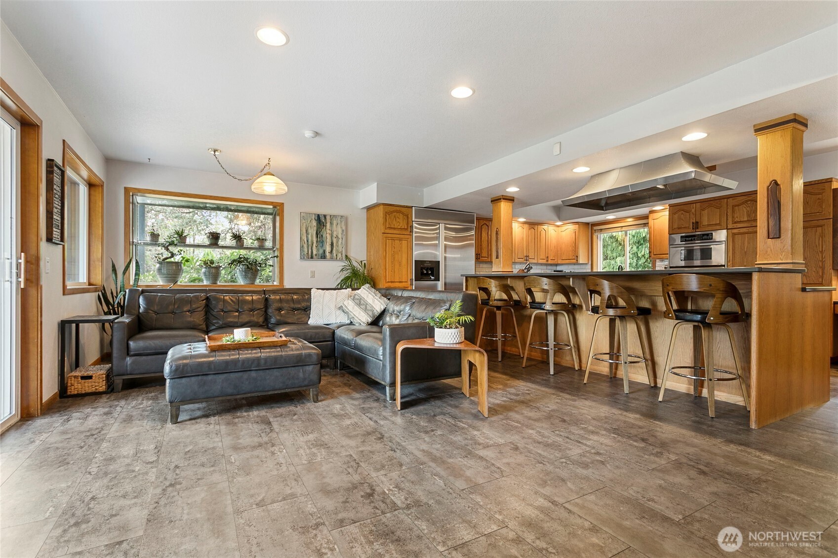 Ferndale, Washington, 98248, United States, 5 Bedrooms Bedrooms, ,1 BathroomBathrooms,Residential,For Sale,1901215