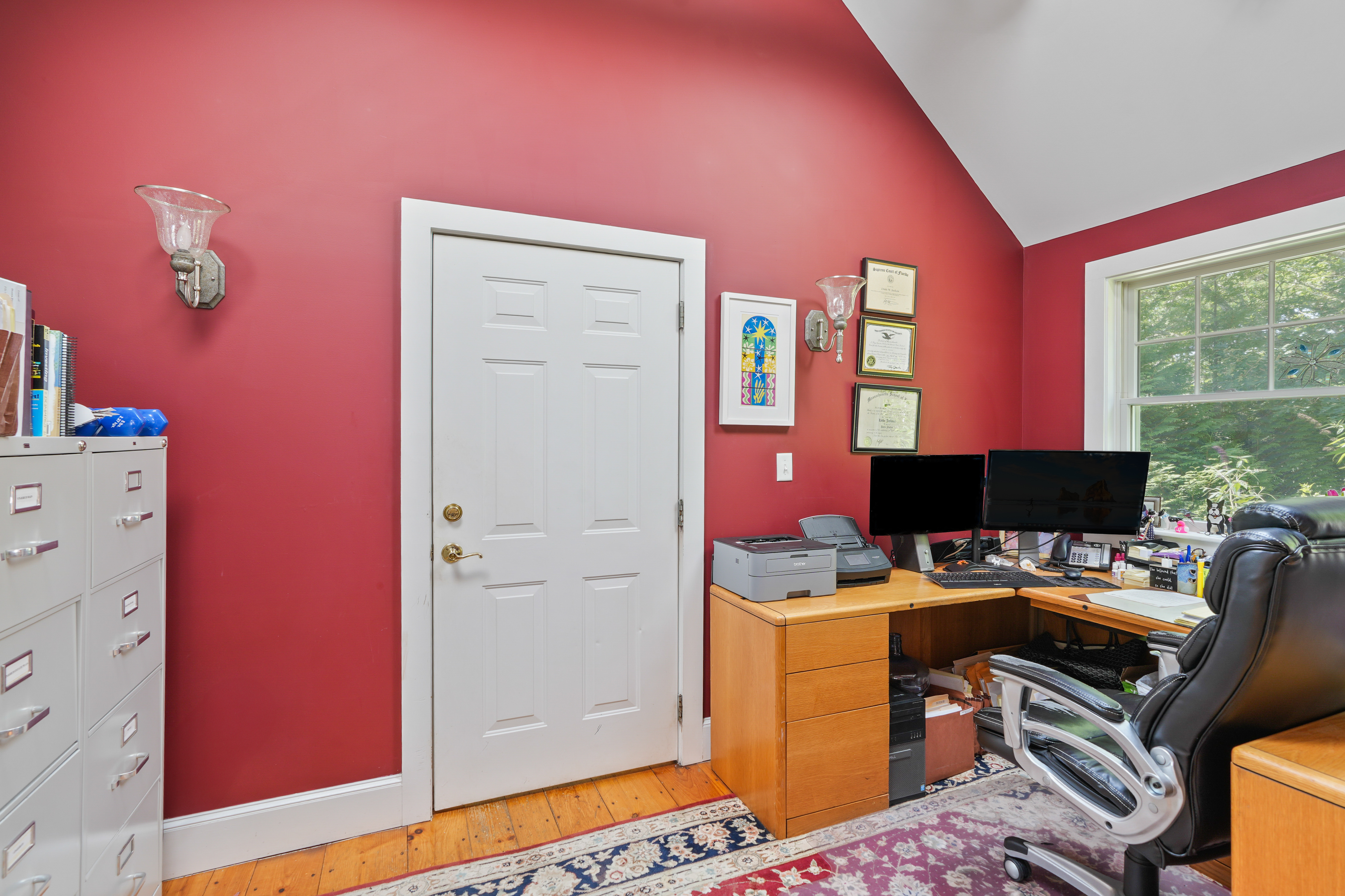  Versatile Edgartown Oasis with Home & Business Potential - 物件實景