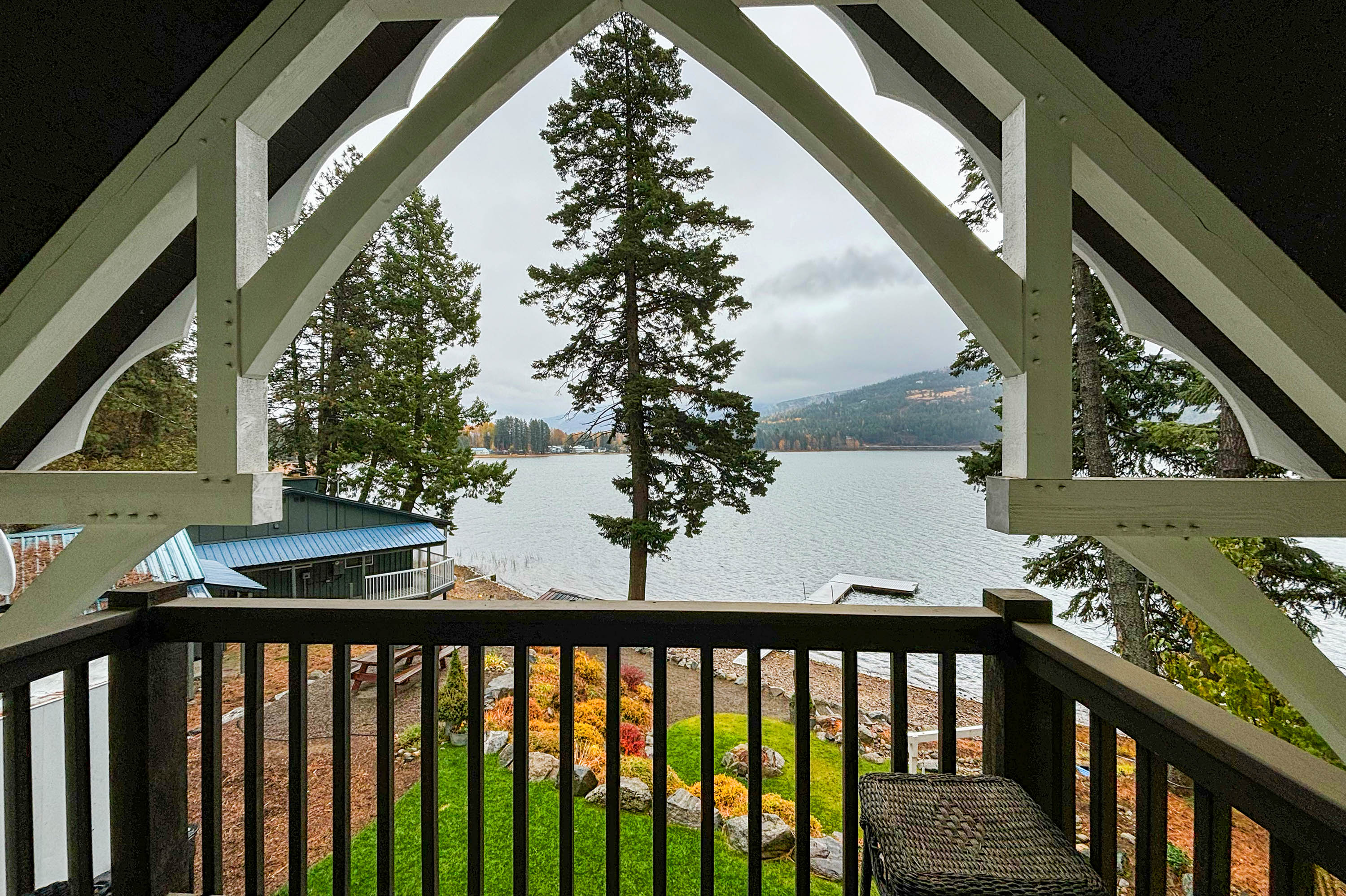 Cocolalla, Idaho, 83813, United States, 3 Bedrooms Bedrooms, ,2 BathroomsBathrooms,Residential,For Sale,1765534