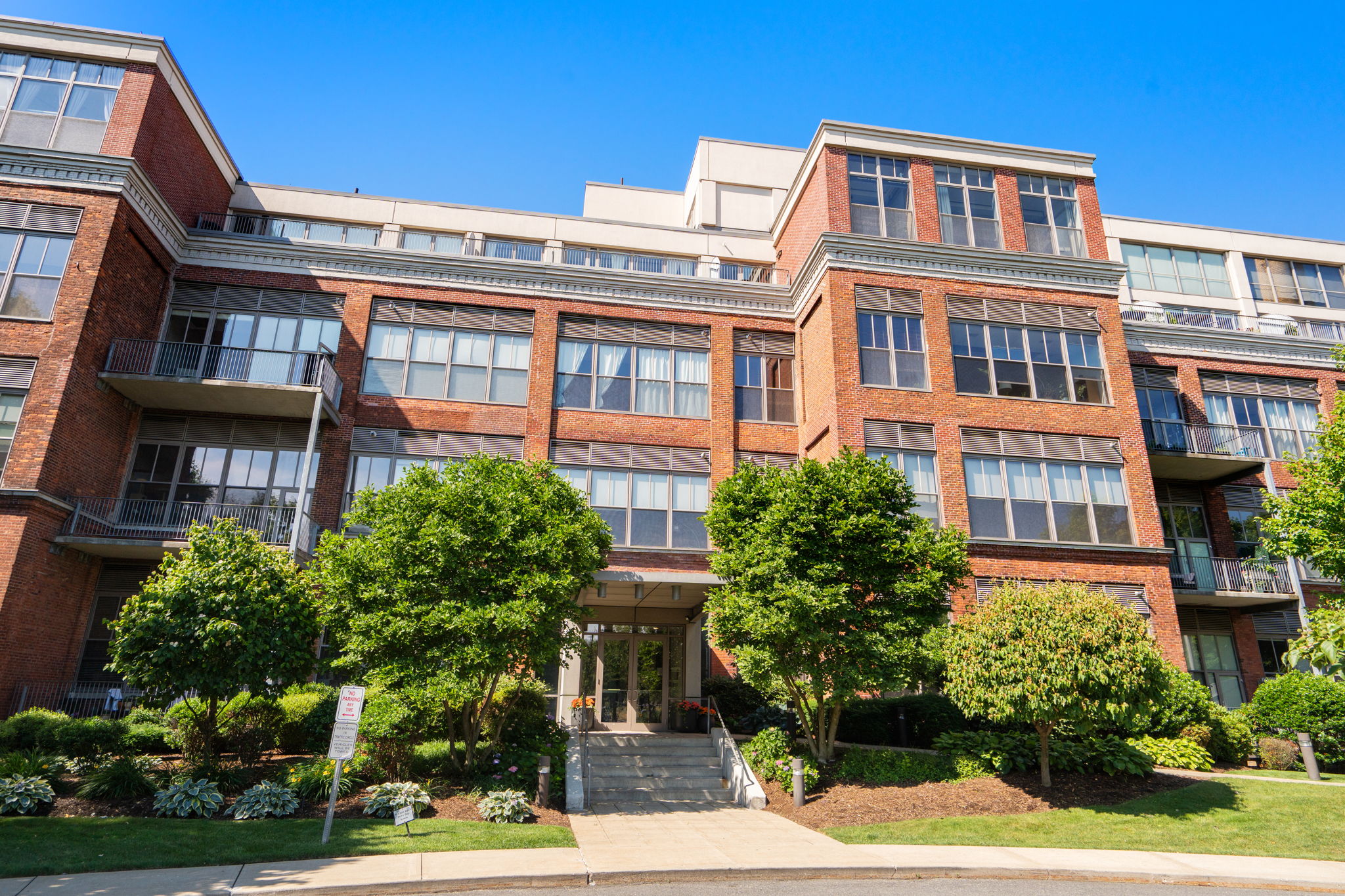  156 Porter Street, Boston, MA, 02128 - 物件實景