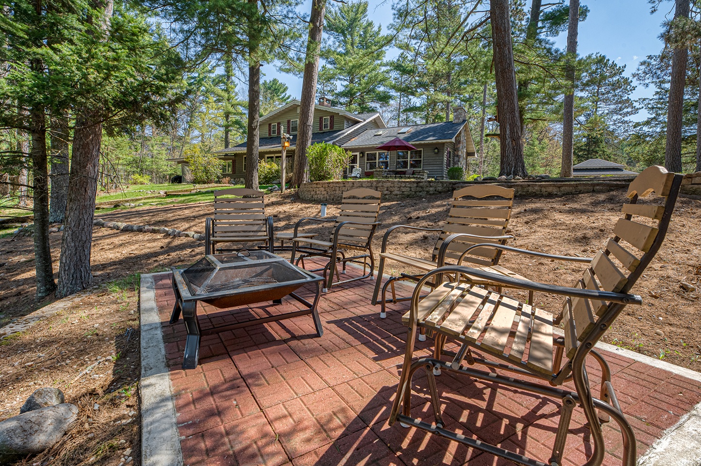 Manitowish Waters, Wisconsin, 54545, United States, 3 Bedrooms Bedrooms, ,4 BathroomsBathrooms,Residential,For Sale,1823646