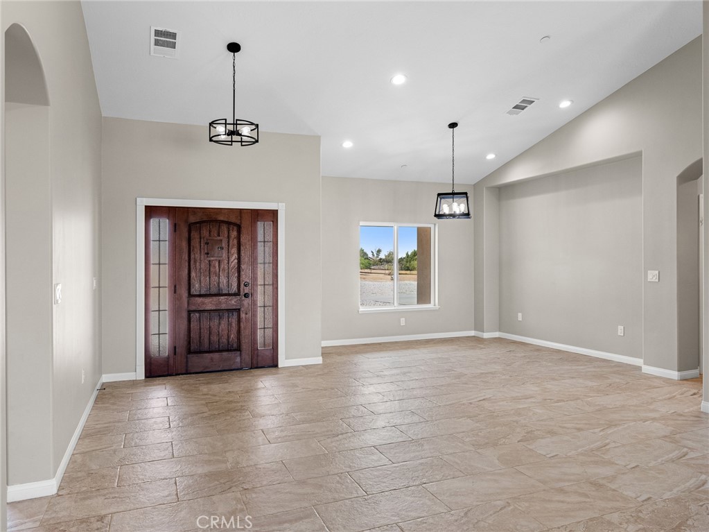 Phelan, California, 92371, United States, 3 Bedrooms Bedrooms, ,3 BathroomsBathrooms,Residential,For Sale,1927192