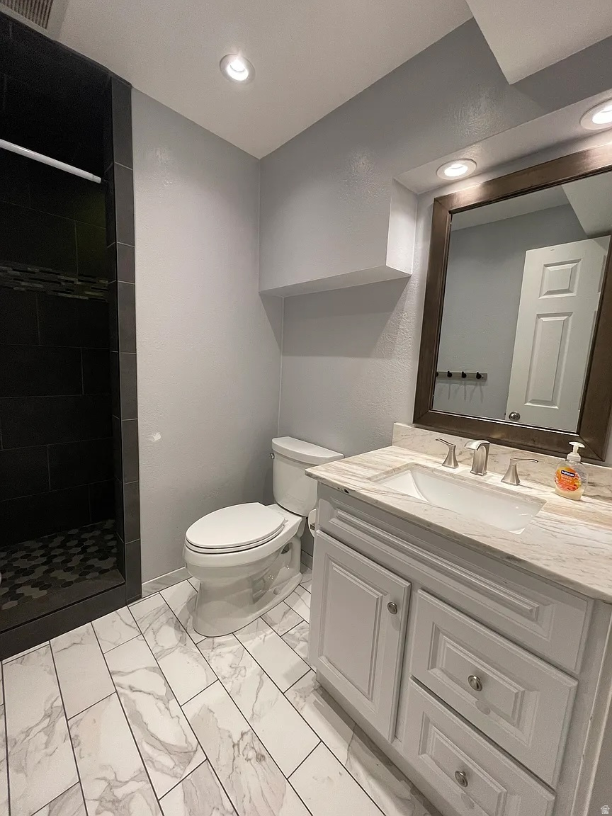 American Fork, Utah, 84003, United States, 4 Bedrooms Bedrooms, ,1 BathroomBathrooms,Residential,For Sale,2008531