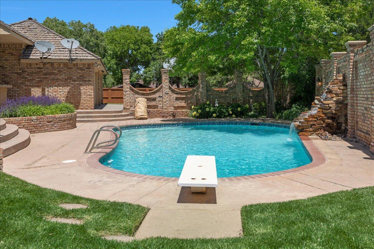 Amarillo, Texas, 79121, United States, 5 Bedrooms Bedrooms, ,4 BathroomsBathrooms,Residential,For Sale,1821346