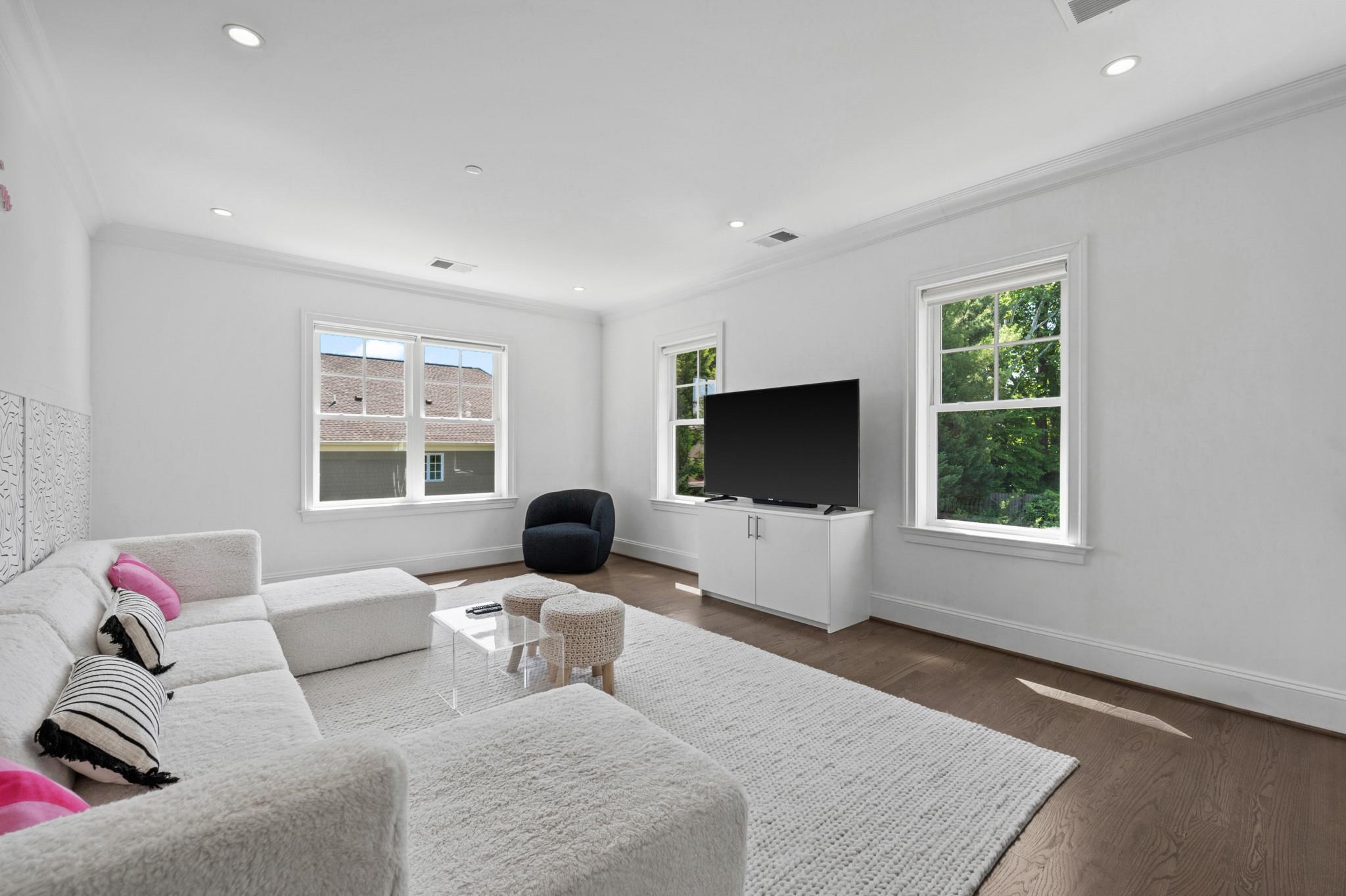  7607 Hemlock Street, Bethesda, MD, 20817 - 物件實景