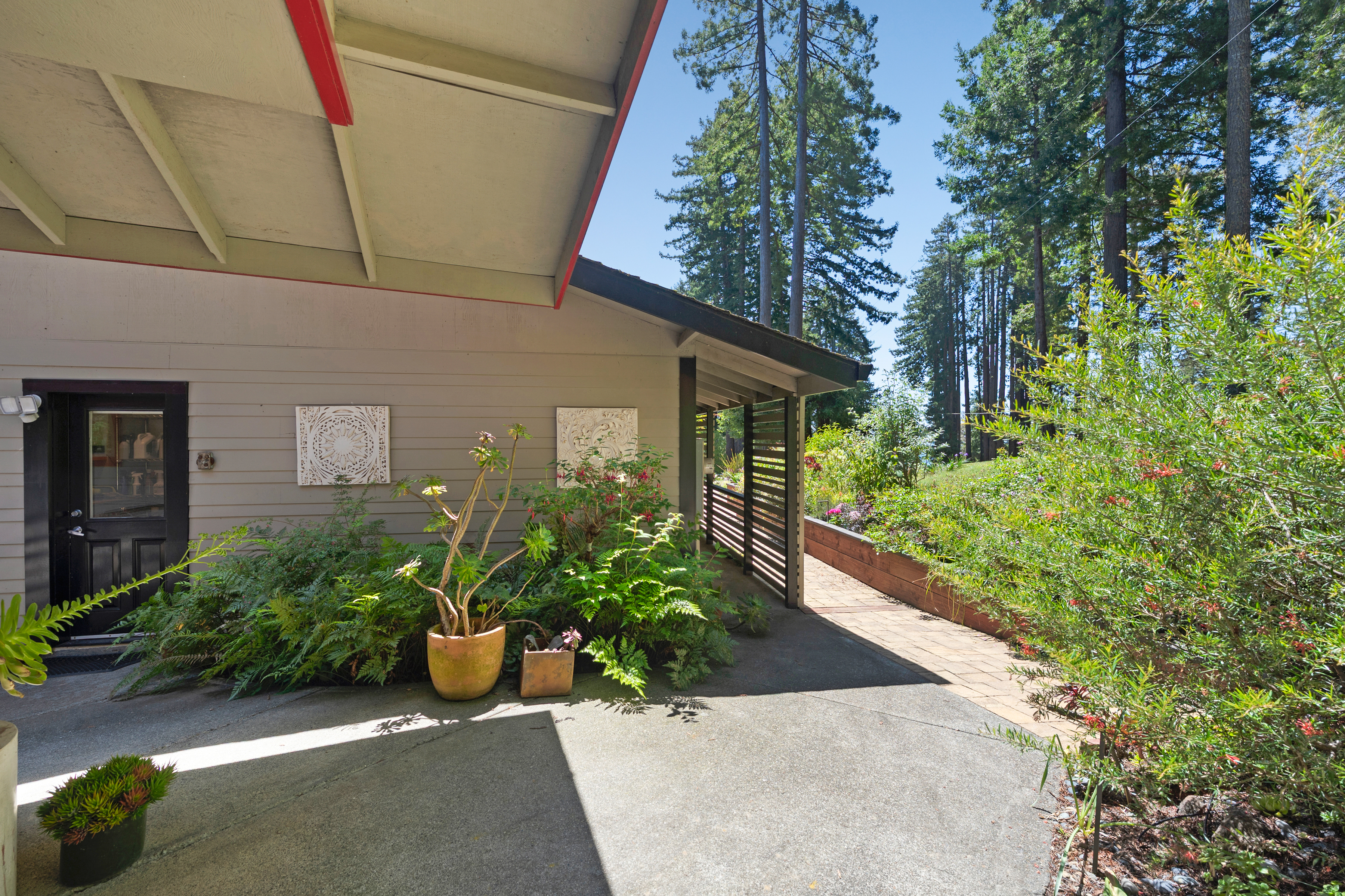  21995-21997 Ansel Court, Jenner, CA 95450 - 物件實景