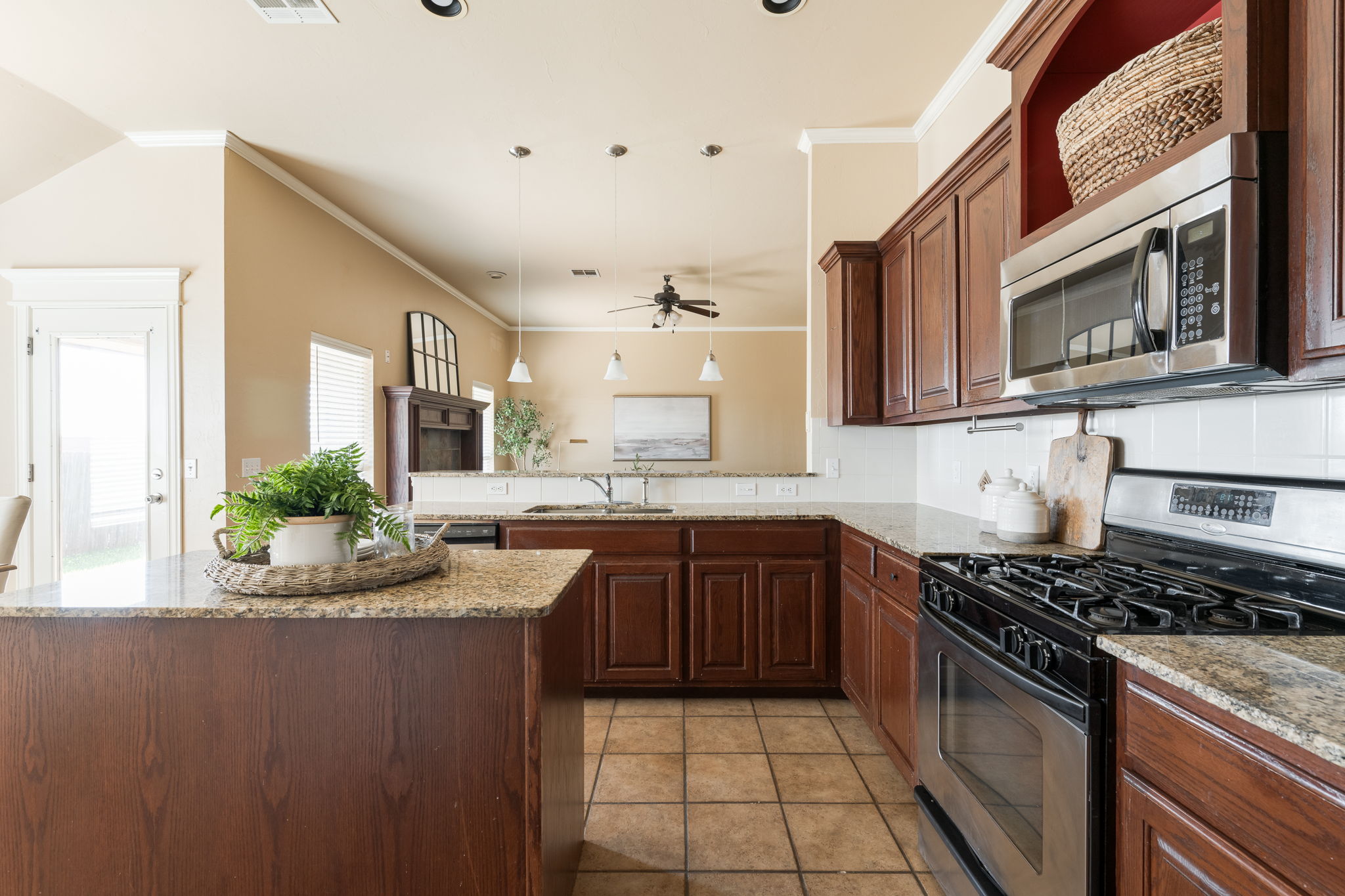  16428 Village Common Drive, Edmond, OK 73013 - 物件實景