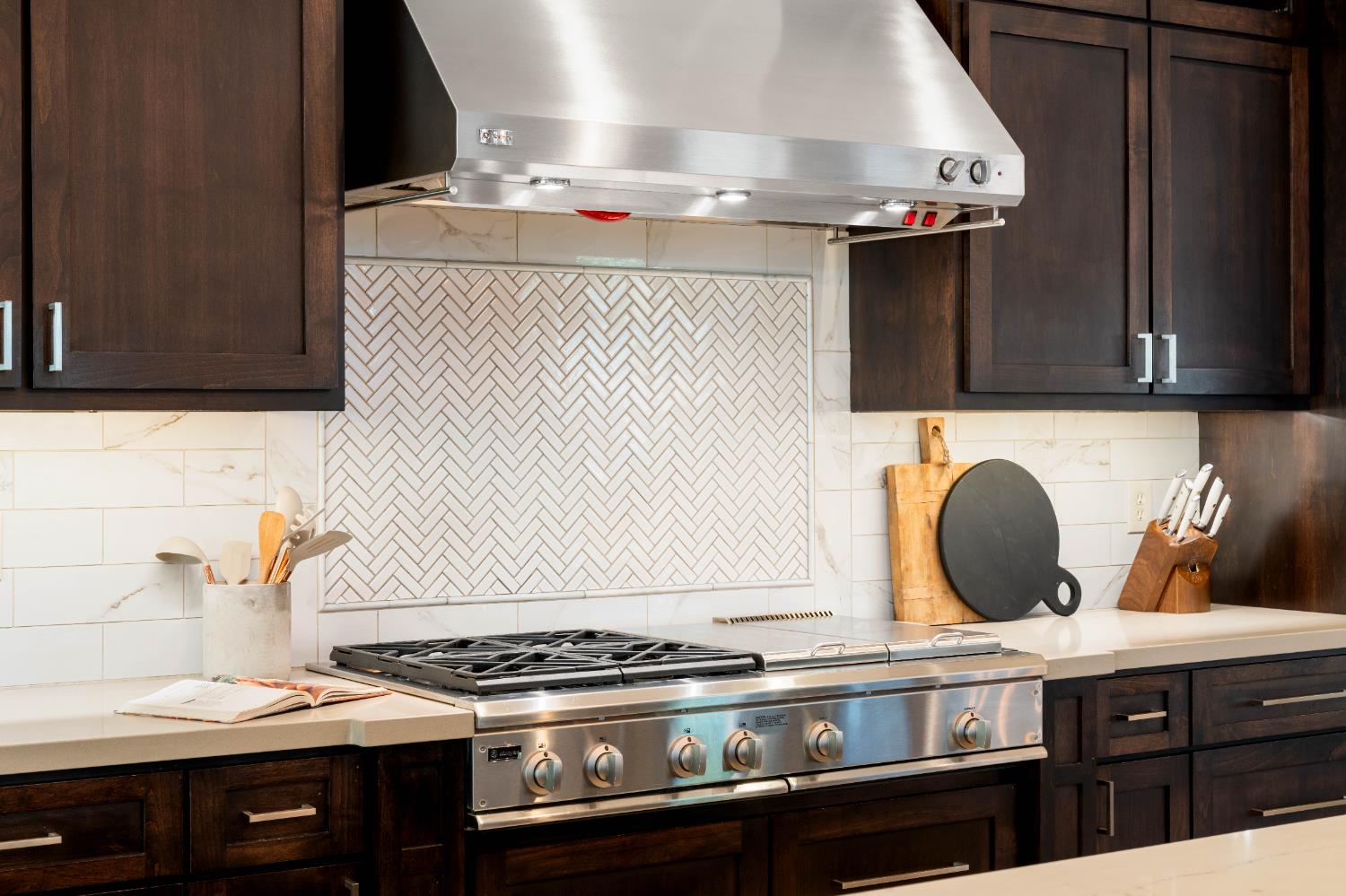 Loomis, California, 95650, United States, 5 Bedrooms Bedrooms, ,6 BathroomsBathrooms,Residential,For Sale,2003238