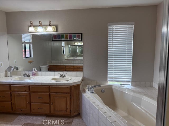 Temecula, California, 92592, United States, 6 Bedrooms Bedrooms, ,4 BathroomsBathrooms,Residential,For Sale,2035753