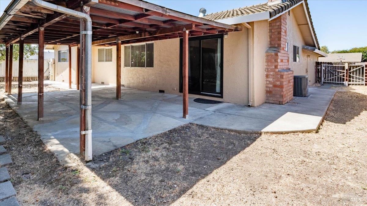 Fairfield, California, 94533, United States, 4 Bedrooms Bedrooms, ,2 BathroomsBathrooms,Residential,For Sale,1927172