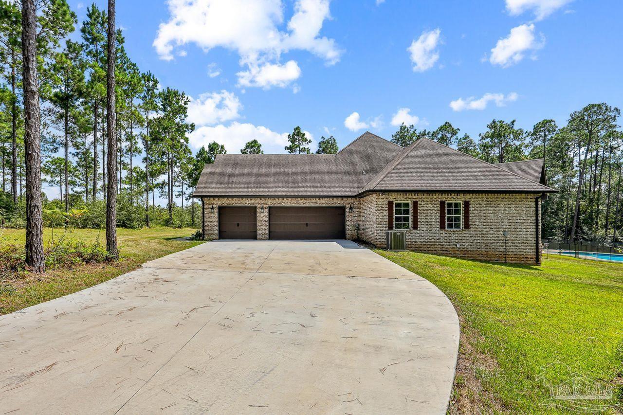 Pace, Florida, 32571, United States, 5 Bedrooms Bedrooms, ,4 BathroomsBathrooms,Residential,For Sale,1941978
