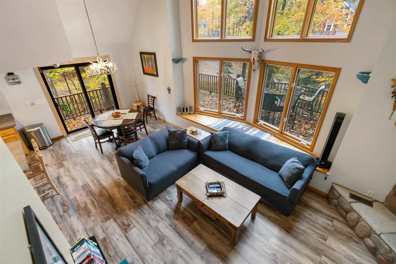 Harbor Springs, Michigan, 49740, United States, 3 Bedrooms Bedrooms, ,2 BathroomsBathrooms,Residential,For Sale,1989648