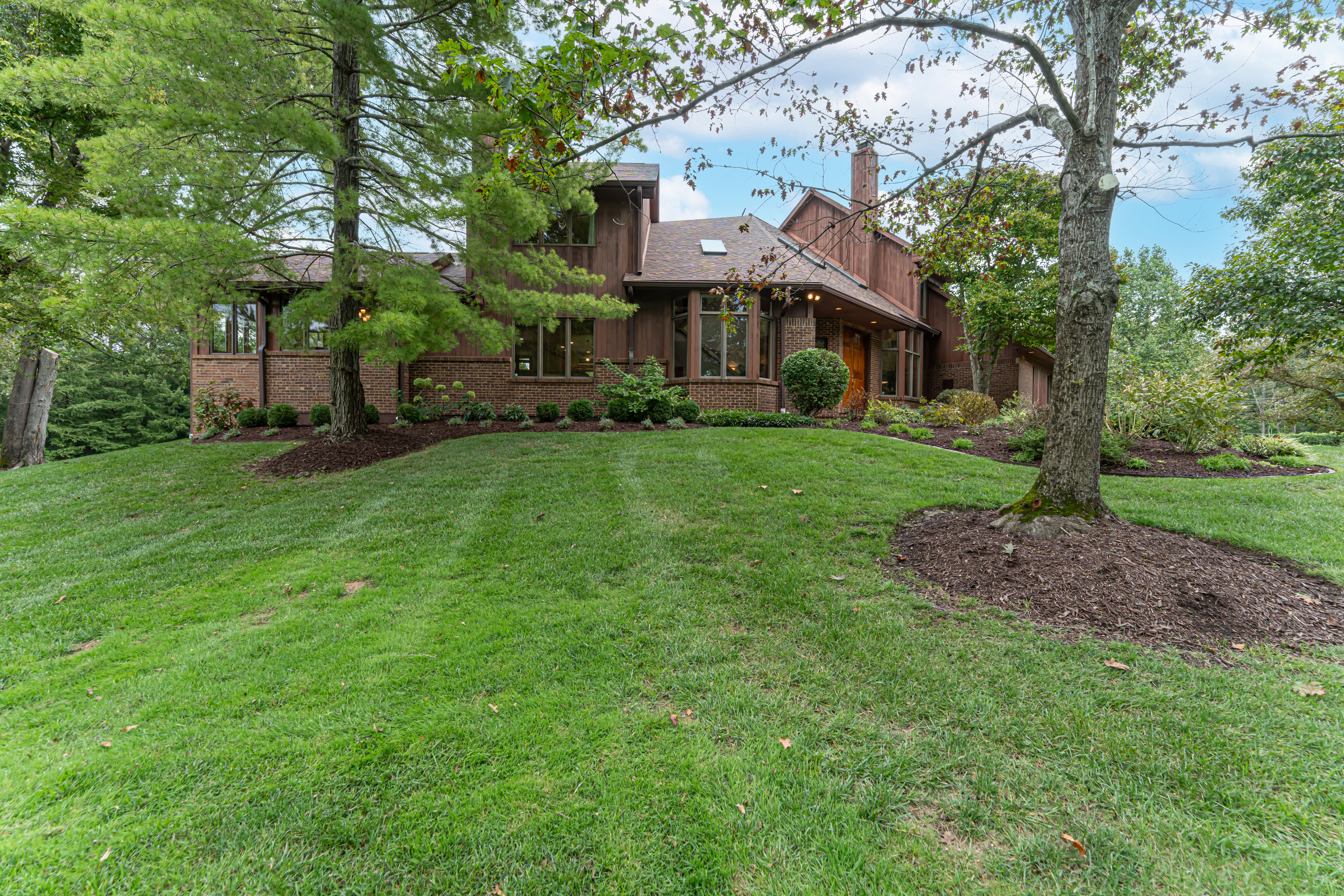  Light-Filled Contemporary on 2.35 Acres in Ladue - 物件實景